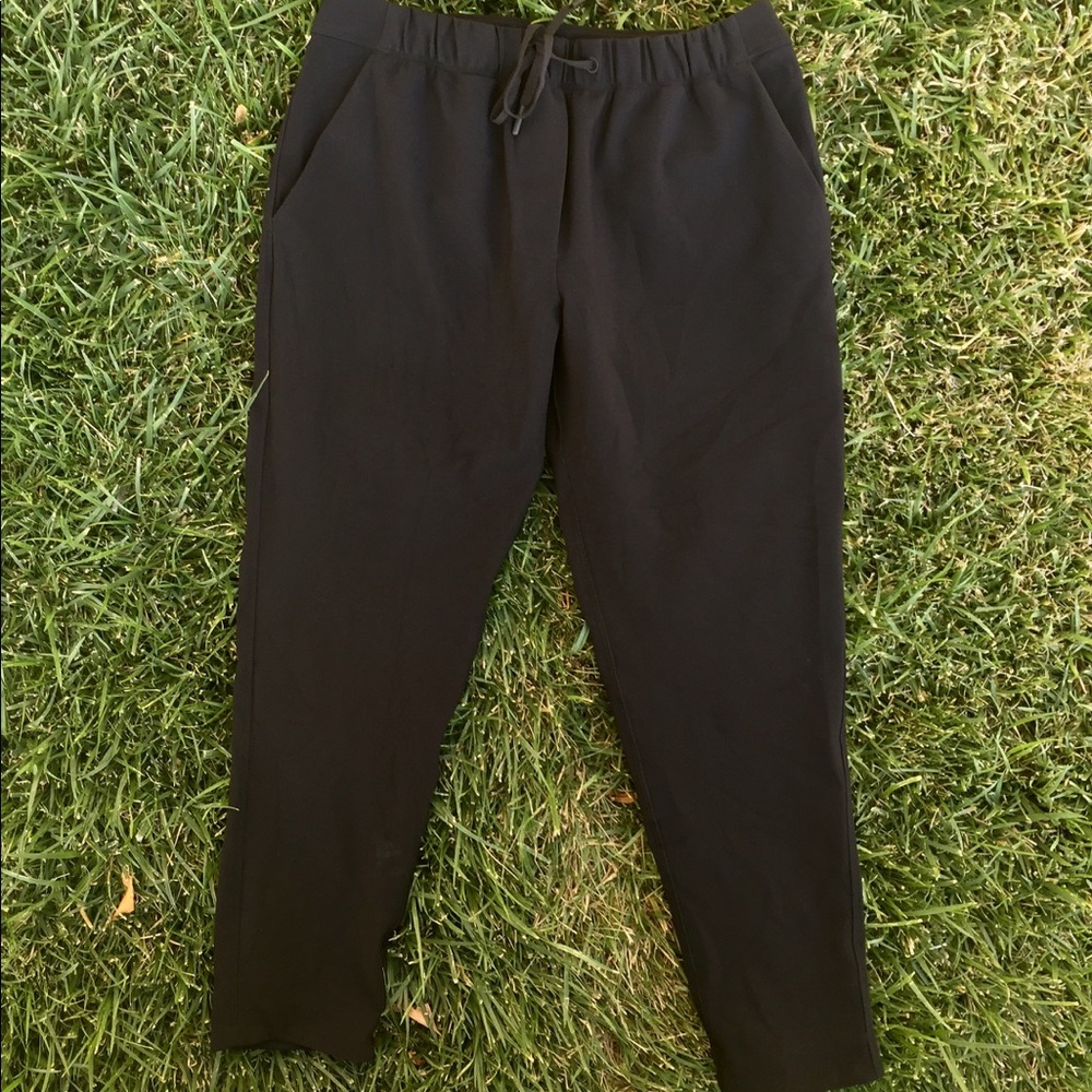(Like New) Lululemon pants